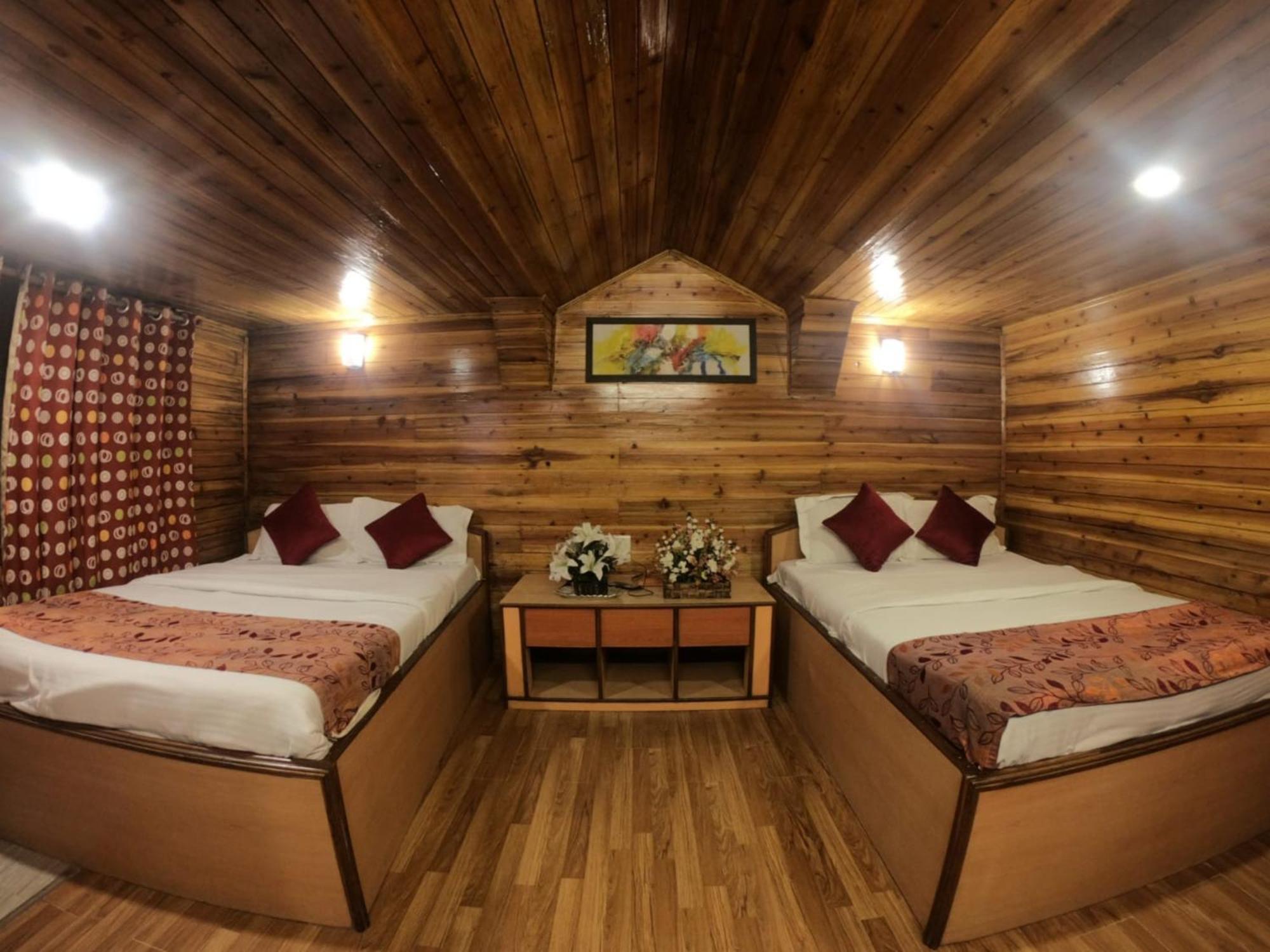 Grg Broadway Mall Road Darjeeling By Royal Collection Hotel Extérieur photo